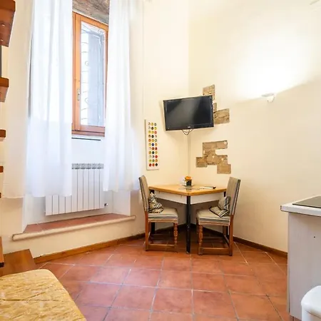 Apartamento 1 - Monolocale Silenzioso Vicino Al Centro